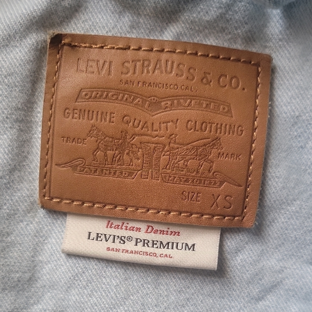 LEVI'S VINTAGE Light Blue Denim Jacket SIZE XS - Picture 6 of 12